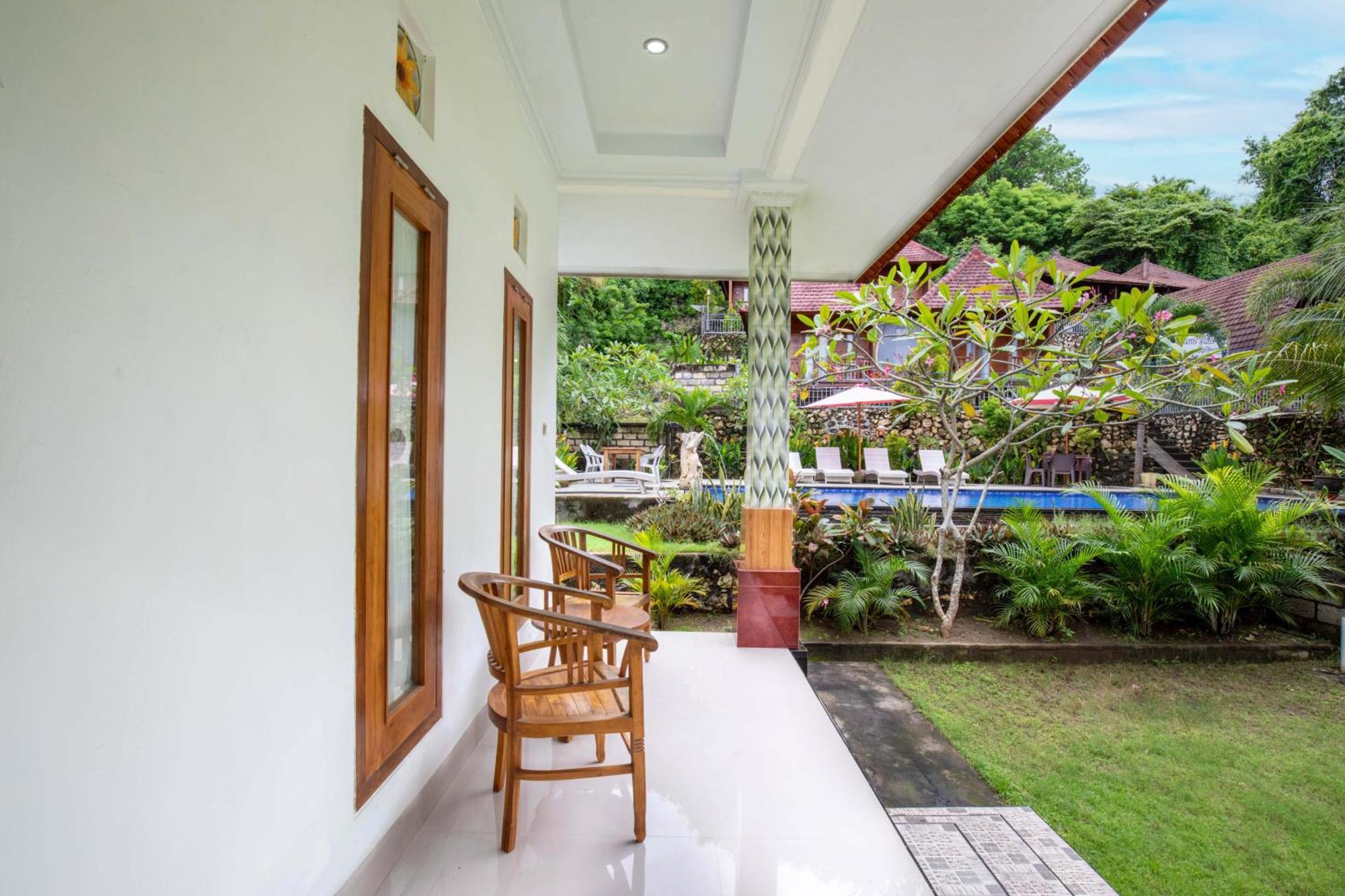 Coconut Hill Cottage Batununggul Exterior foto